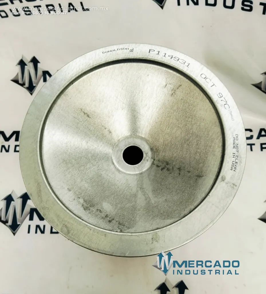 Filtro de aire modelo P114931 marca DONALDSON