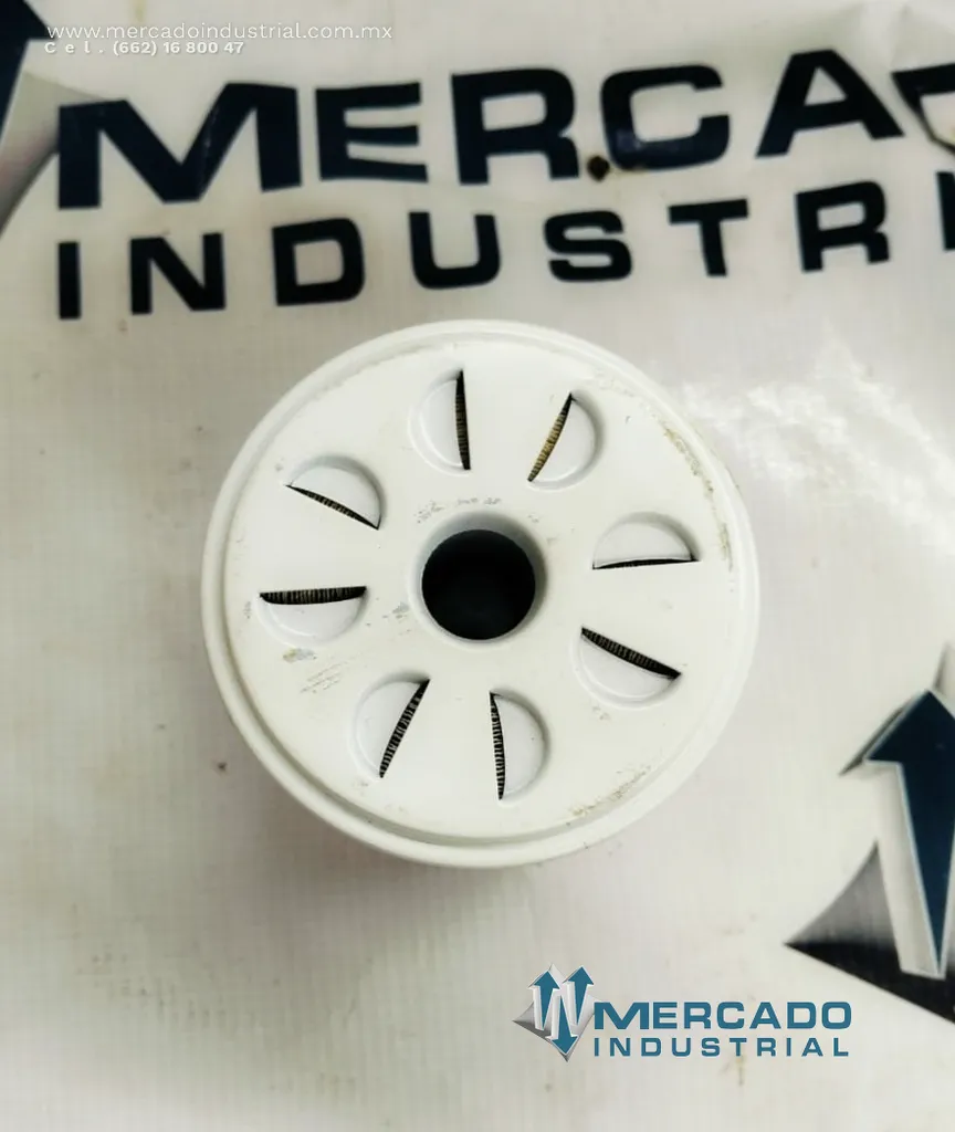 Filtro hidráulico modelo P556287 marca DONALDSON