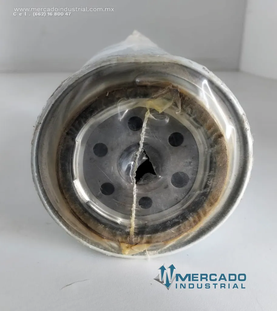 Filtro de combustible modelo P558712 marca DONALDSON