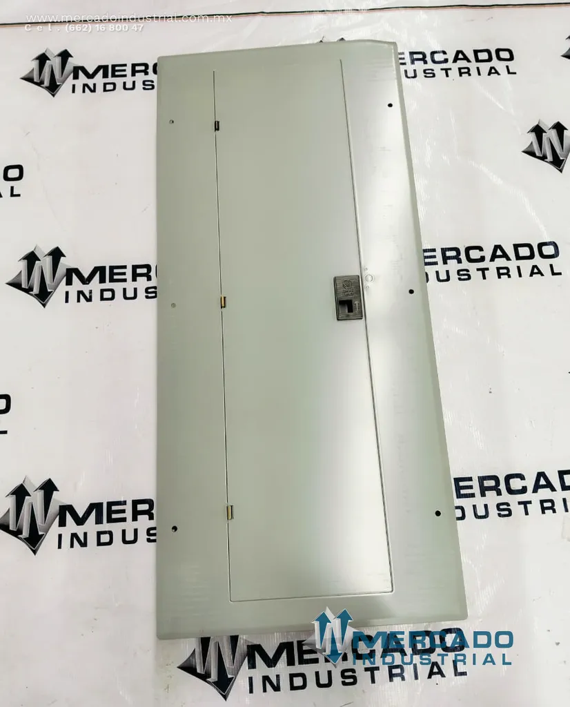 Centro de carga de 24 circuitos 150AMP de 26X85X10 cm modelo TM244115C MOD 3 marca GE