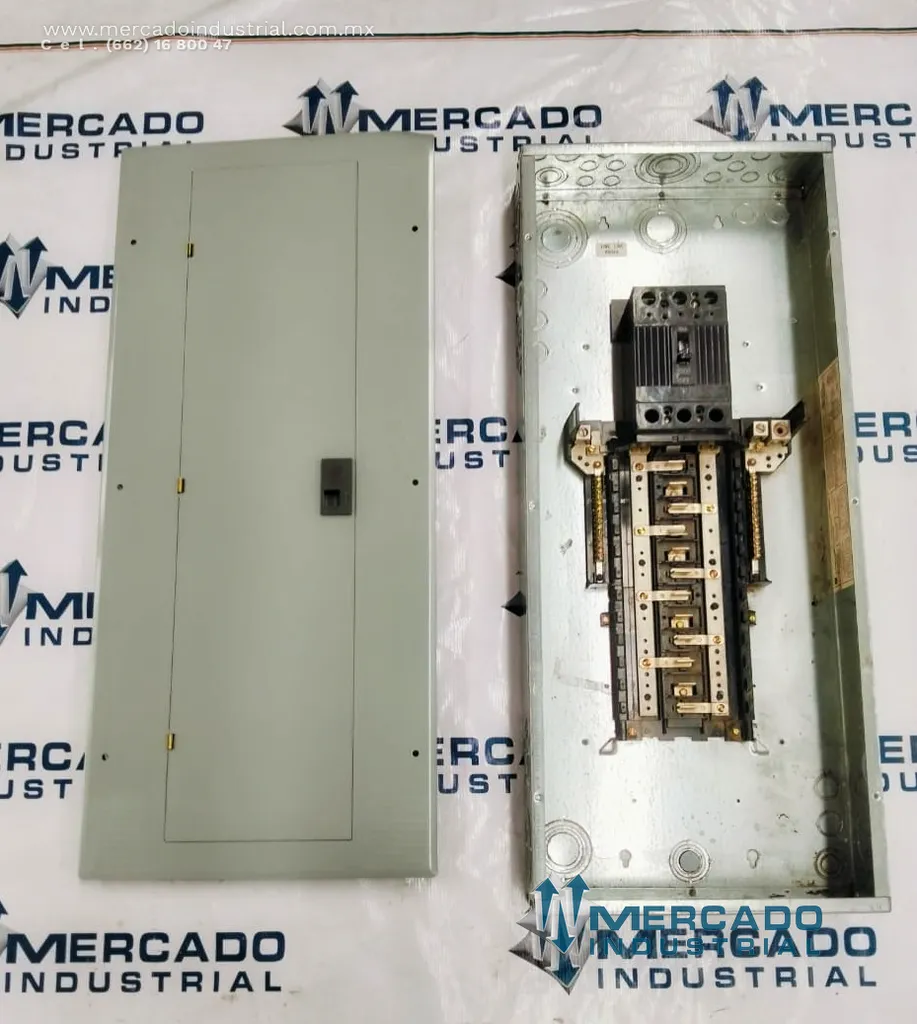 Centro de carga de 24 circuitos 150AMP de 26X85X10 cm modelo TM244115C MOD 3 marca GE