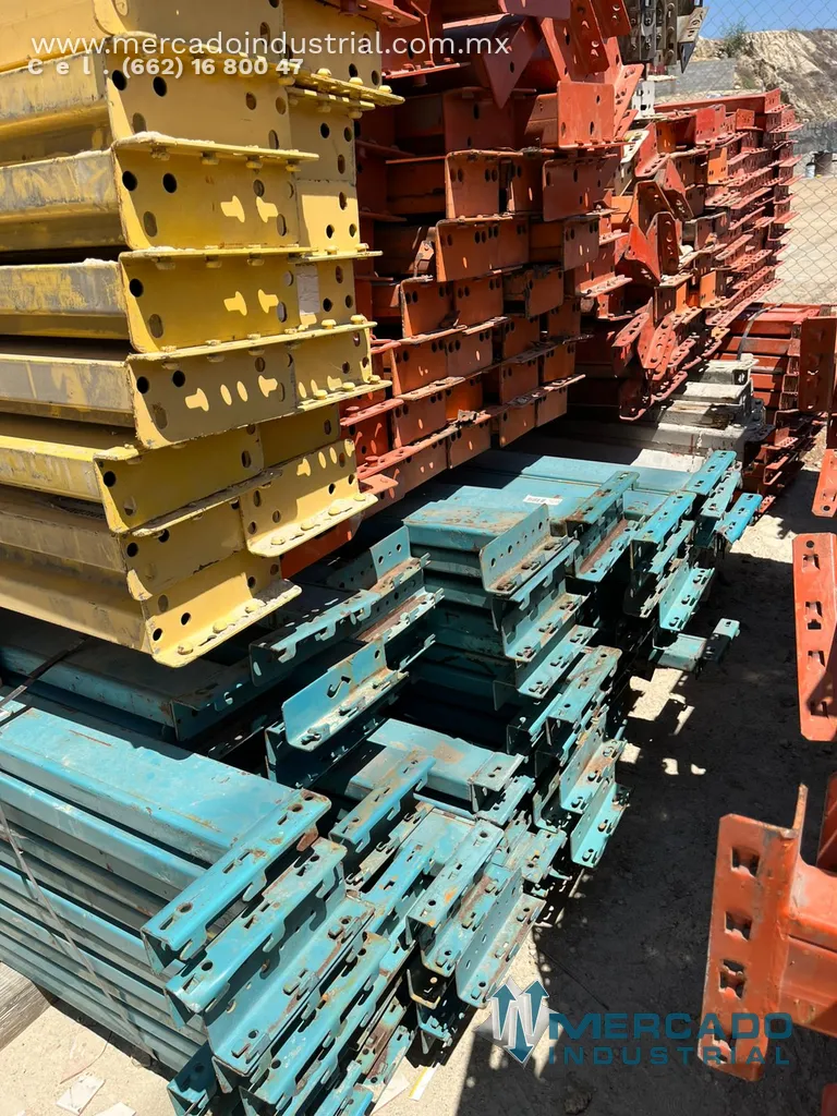 Racks de carga pesada (Largueros y Torres)