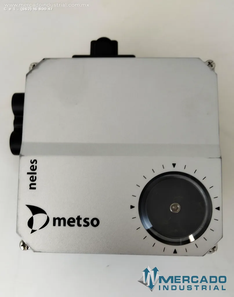 Posicionador neumático 1000 kPa / 140 psig modelo NP726A marca Metso