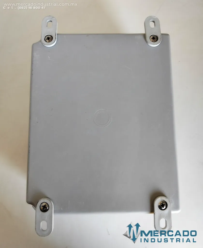 Controlador con doble punto de ajuste con gabinete N12 120 V parte 050956 marca Thermo Scientific