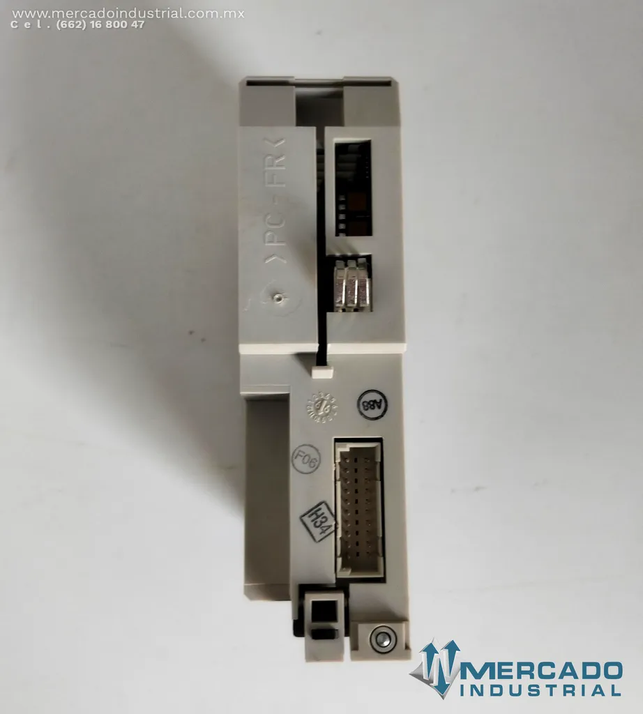 Módulo de entrada analógica modelo AS-BADU-206 marca Schneider Electric