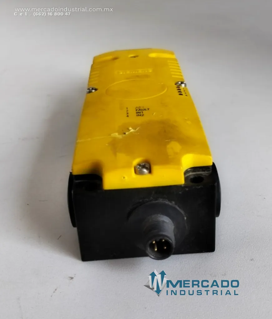 Interruptor de seguridad mecánico con retención magnética 24 V DC marca Siemens