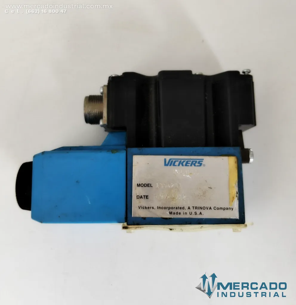 Válvula hidráulica de 4 vías modelo 1354201 marca Vickers