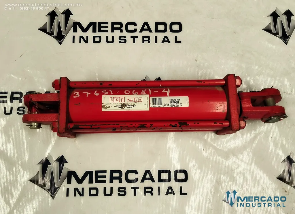 Cilindro hidráulico 24" 2500 PSI modelo 40TL12-125 marca Lion