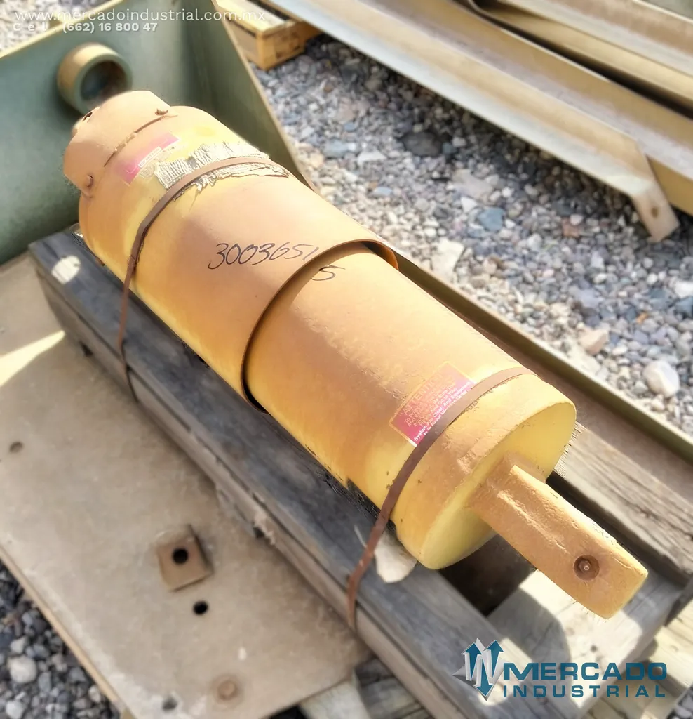 Cilindro hidráulico 28" parte 3G0688 marca Collins Precision