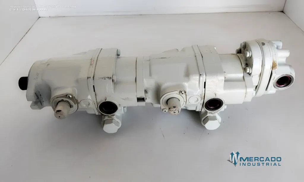Bomba hidráulica 3000 PSI modelo P26004 marca Eaton
