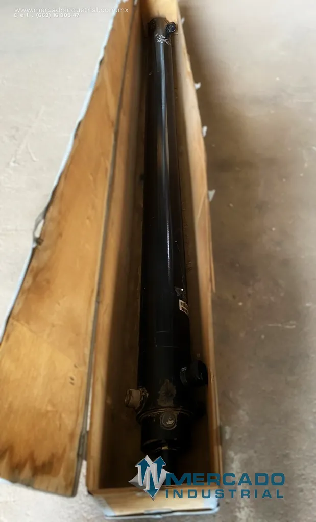 Cilindro hidráulico 90 1/4" marca Hiab