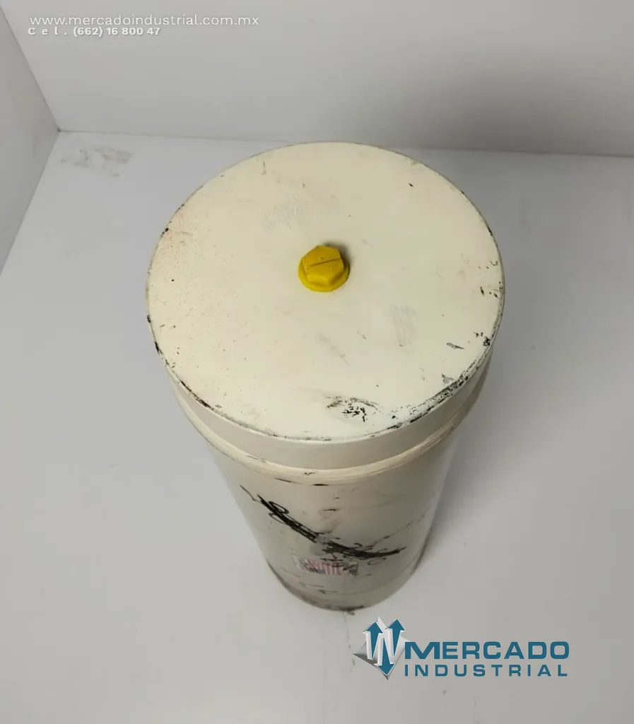 Cilindro hidráulico 19 1/4" parte 1028563351 marca Metso