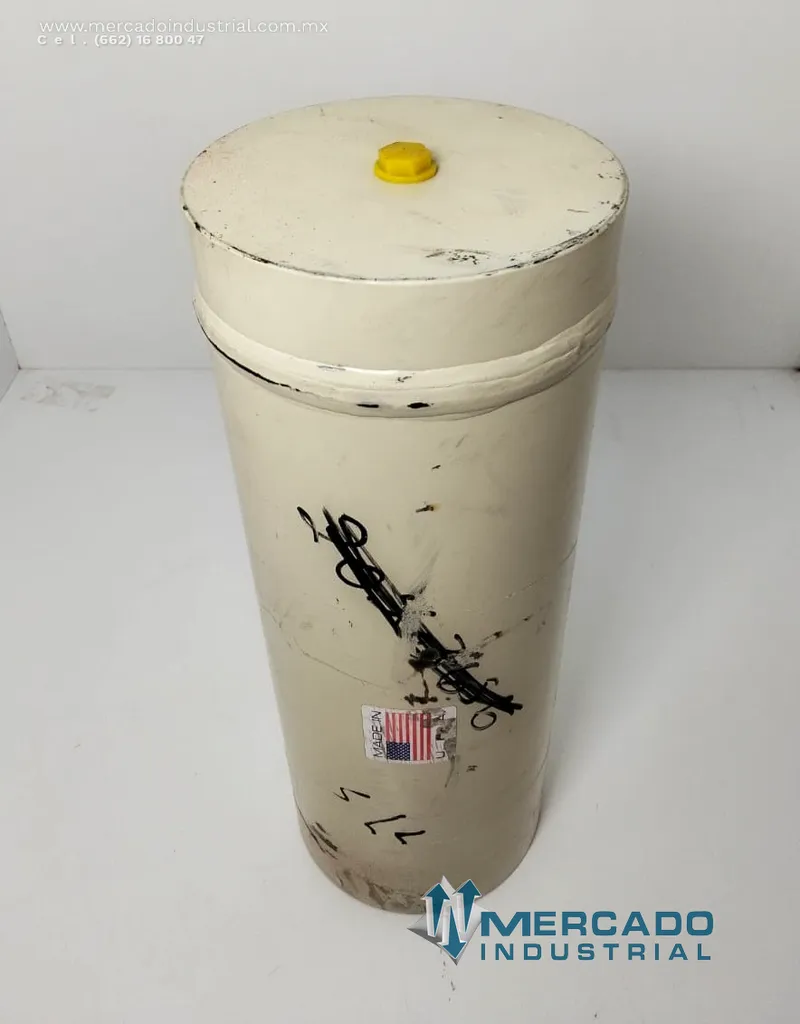 Cilindro hidráulico 19 1/4" parte 1028563351 marca Metso
