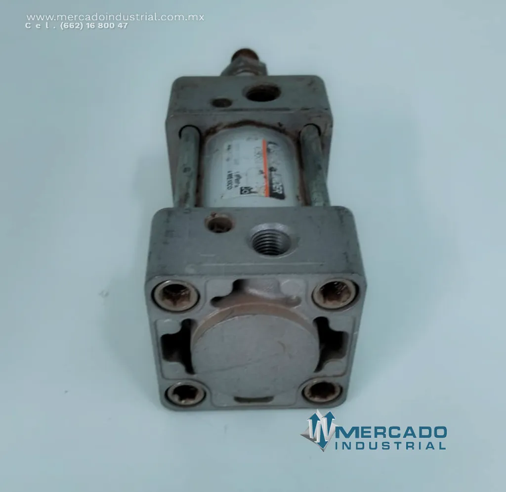 Pistón neumático compacto 1.0 Mpa 64 mm marca SMC