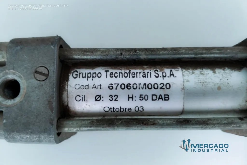 Pistón neumático compacto 114 mm modelo 67060M0020 marca TECNOFERRARI