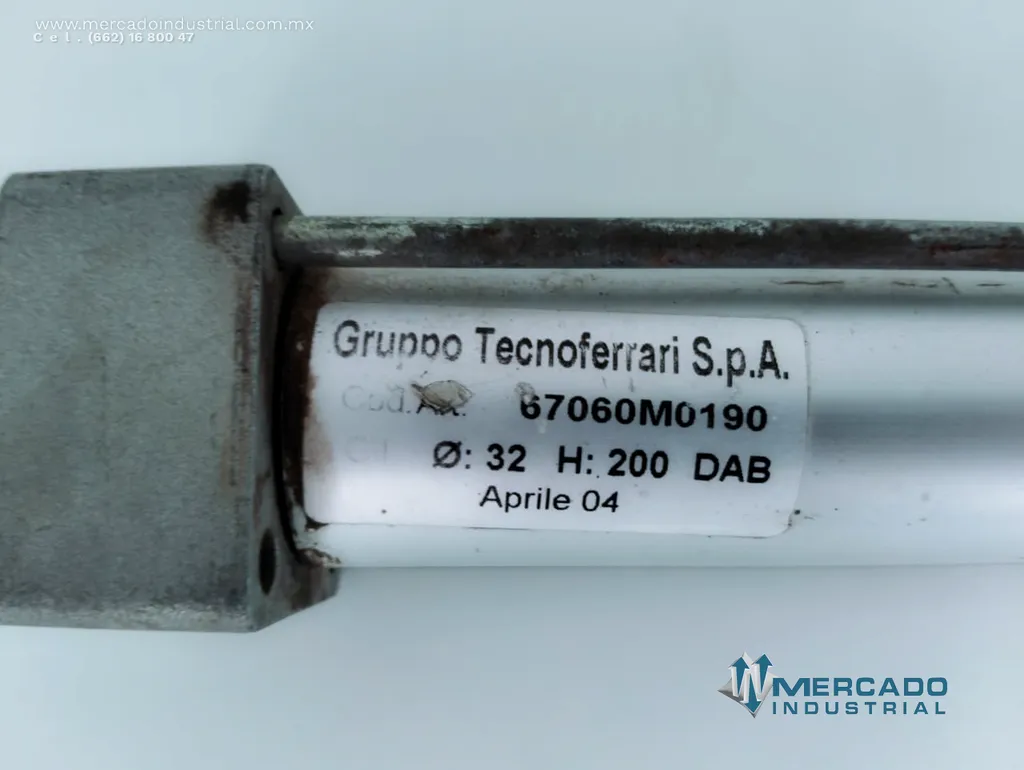 Pistón neumático compacto 241 mm modelo 67060M0190 marca TECNOFERRARI
