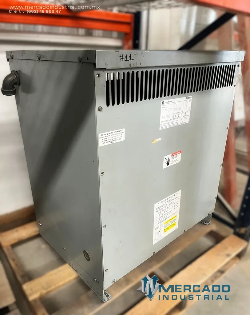 Transformador seco 75.0 KVA 480-208/120V modelo 9T83B3874 marca GENERAL ELECTRIC