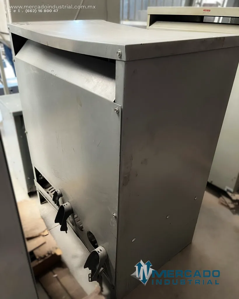 Transformador seco 300 KVA 480-208Y/120V modelo 12H300S marca HEVI-DUTY