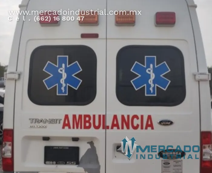Ambulancia cabina ford 2013 modelo AB/72 marca Quiroga