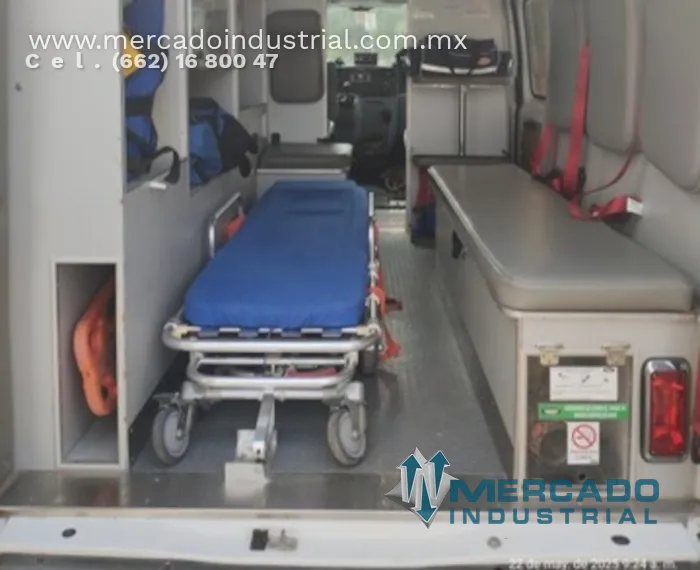 Ambulancia cabina ford 2013 modelo AB/72 marca Quiroga