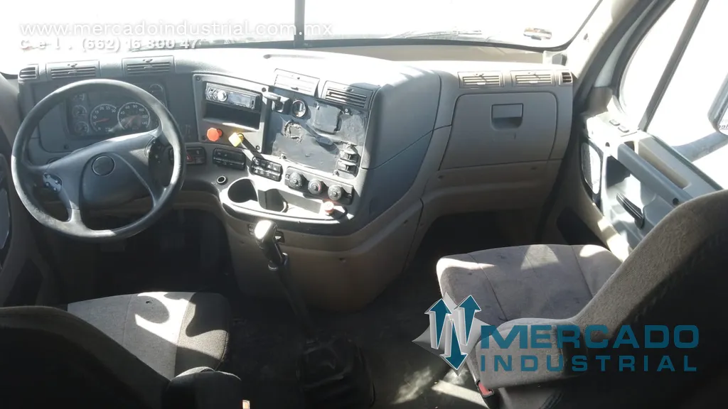 Tractocamión FREIGHTLINER 2018