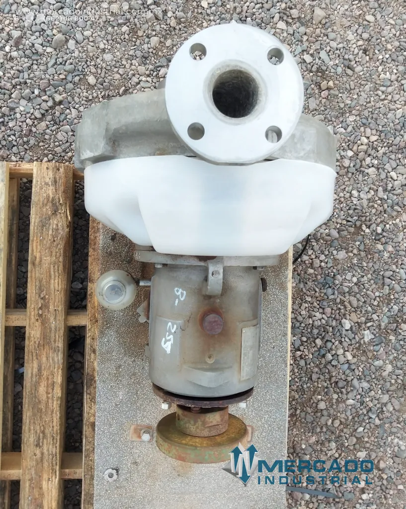 Bomba centrífuga 3x2" 250 GPM de acero inoxidable tipo 2K3X2-13/116 RV marca DURCO