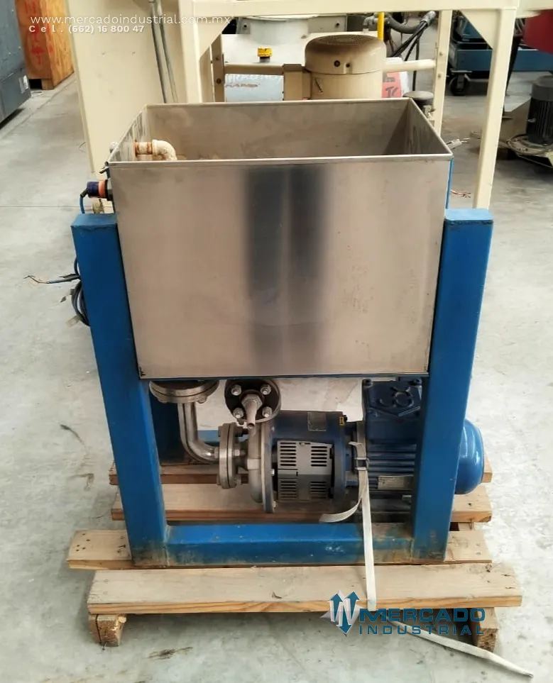 Bomba centrífuga de acero inoxidable 1 3/4 x 2 1/4" 1.5 kW modelo HD 25-160/E.020 marca SALVATORE