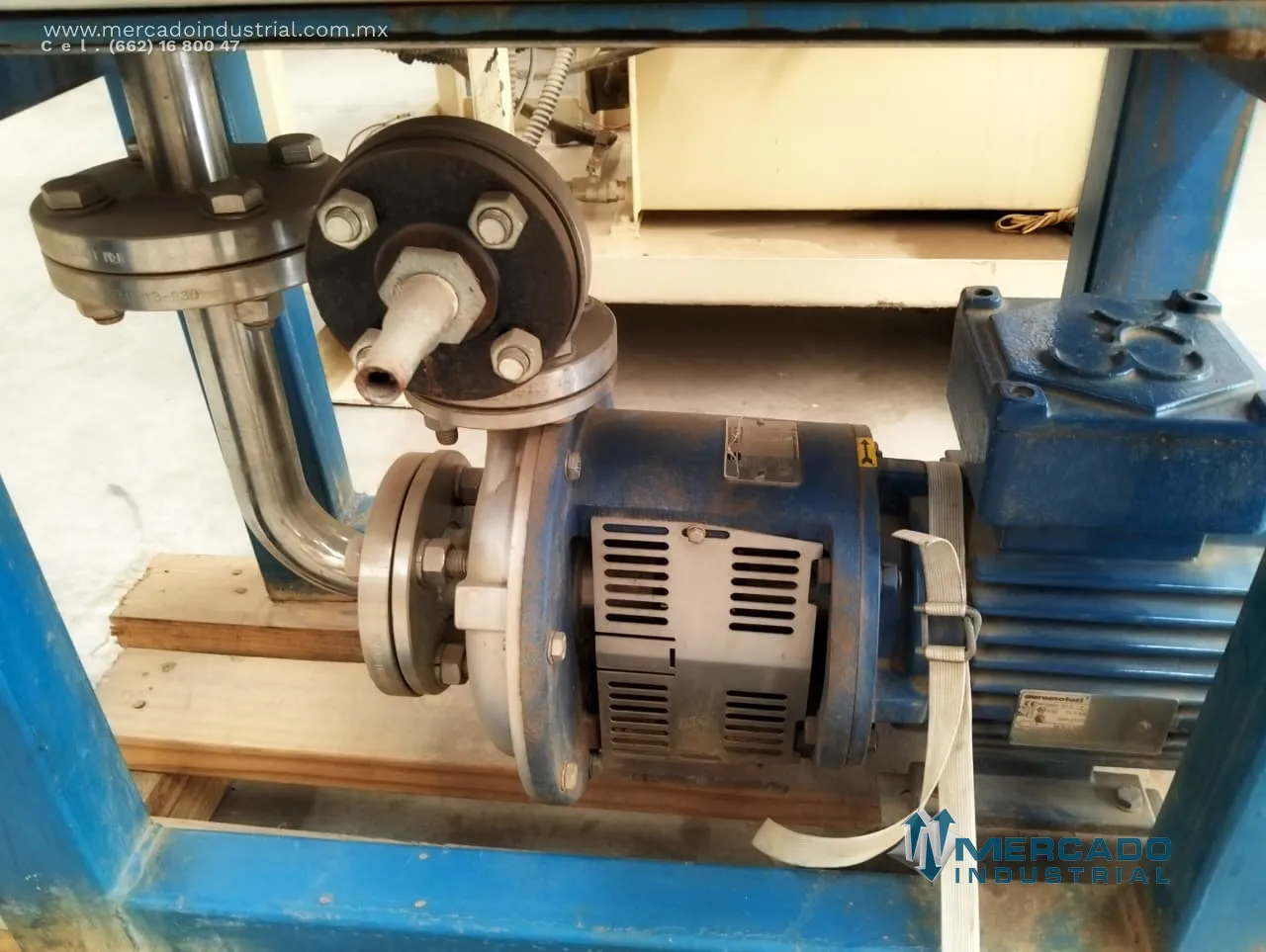 Bomba centrífuga de acero inoxidable 1 3/4 x 2 1/4" 1.5 kW modelo HD 25-160/E.020 marca SALVATORE