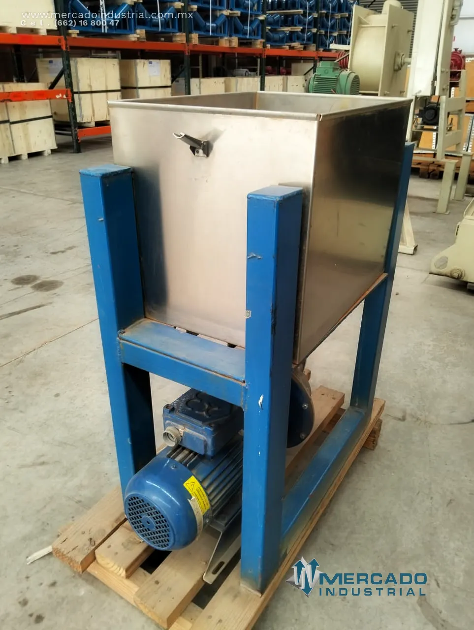 Bomba centrífuga de acero inoxidable 1 3/4 x 2 1/4" 1.5 kW modelo HD 25-160/E.020 marca SALVATORE