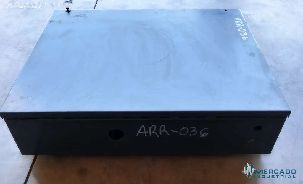 Arrancador a tensión plena de 15 HP 220V 80 AMP