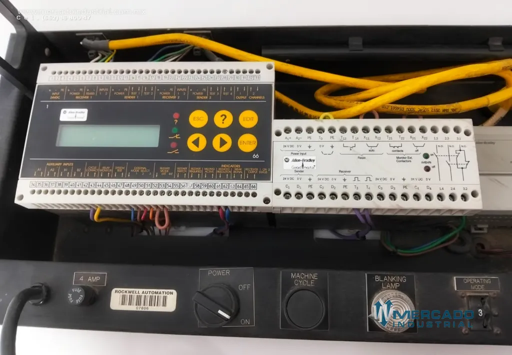 Panel de control eléctrico 24 VDC 12 W parte M8100 marca ALLEN-BRANDLEY