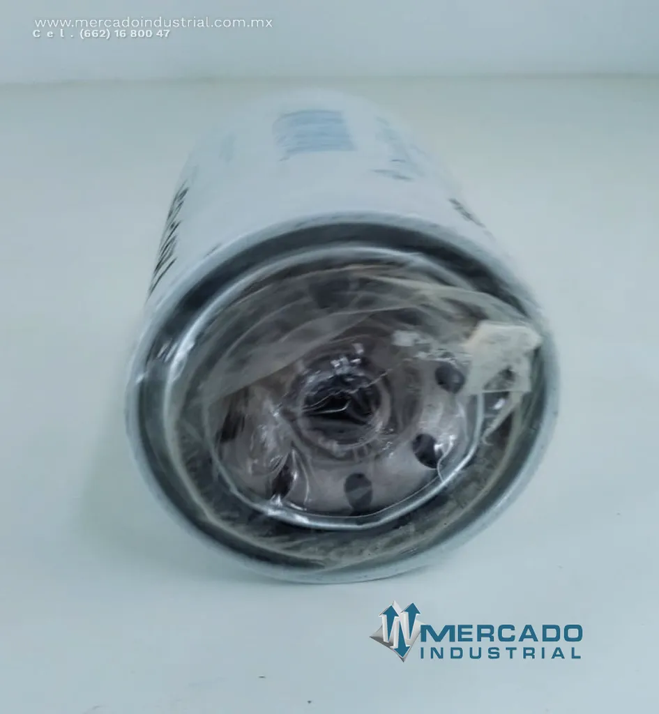 Filtro hidráulico modelo P555616 marca DONALDSON