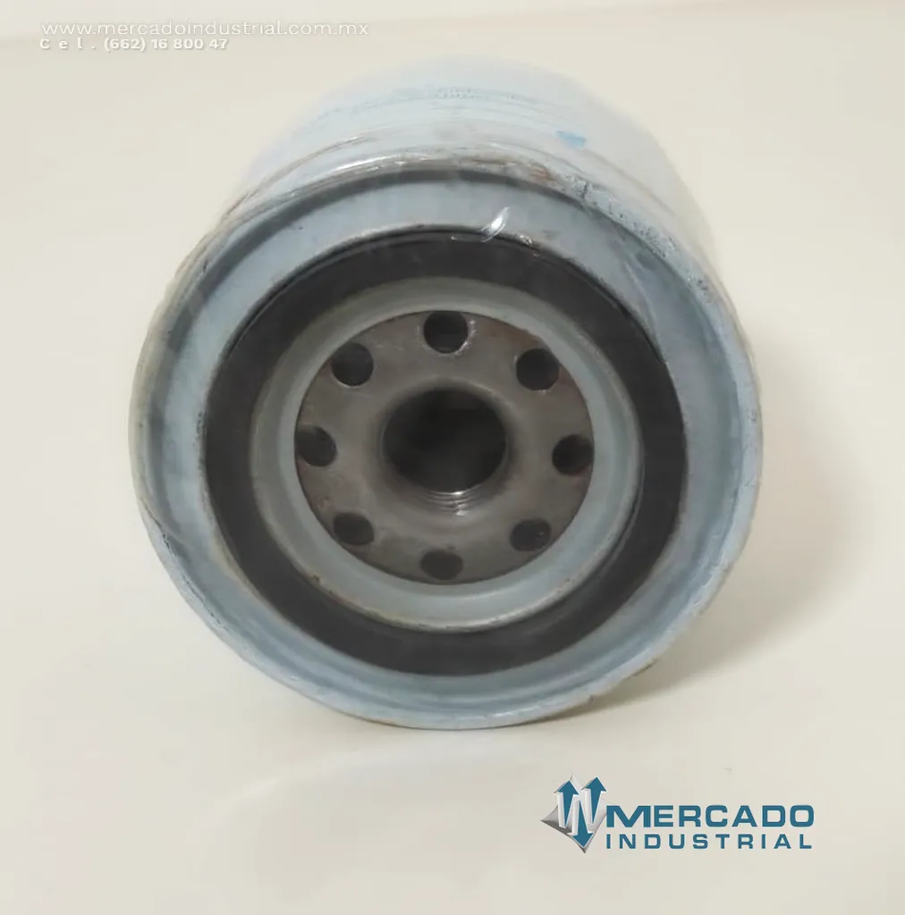 Filtro de gasolina modelo P550048 marca DONALDSON