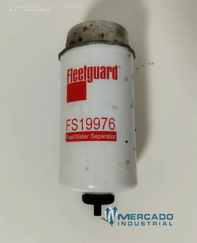 Filtro de separador de agua y gasolina modelo FS19976 marca FLEETGUARD