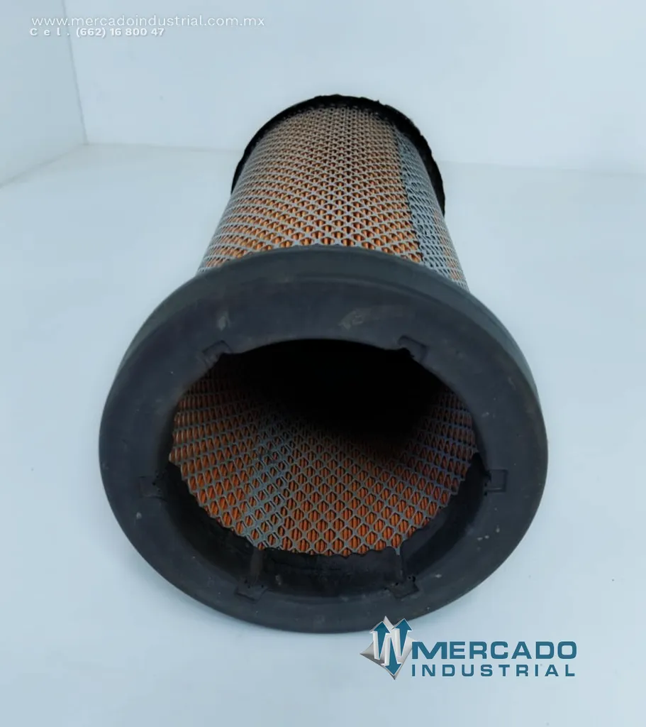 Filtro de aire modelo AF-25126M marca FLEETGUARD