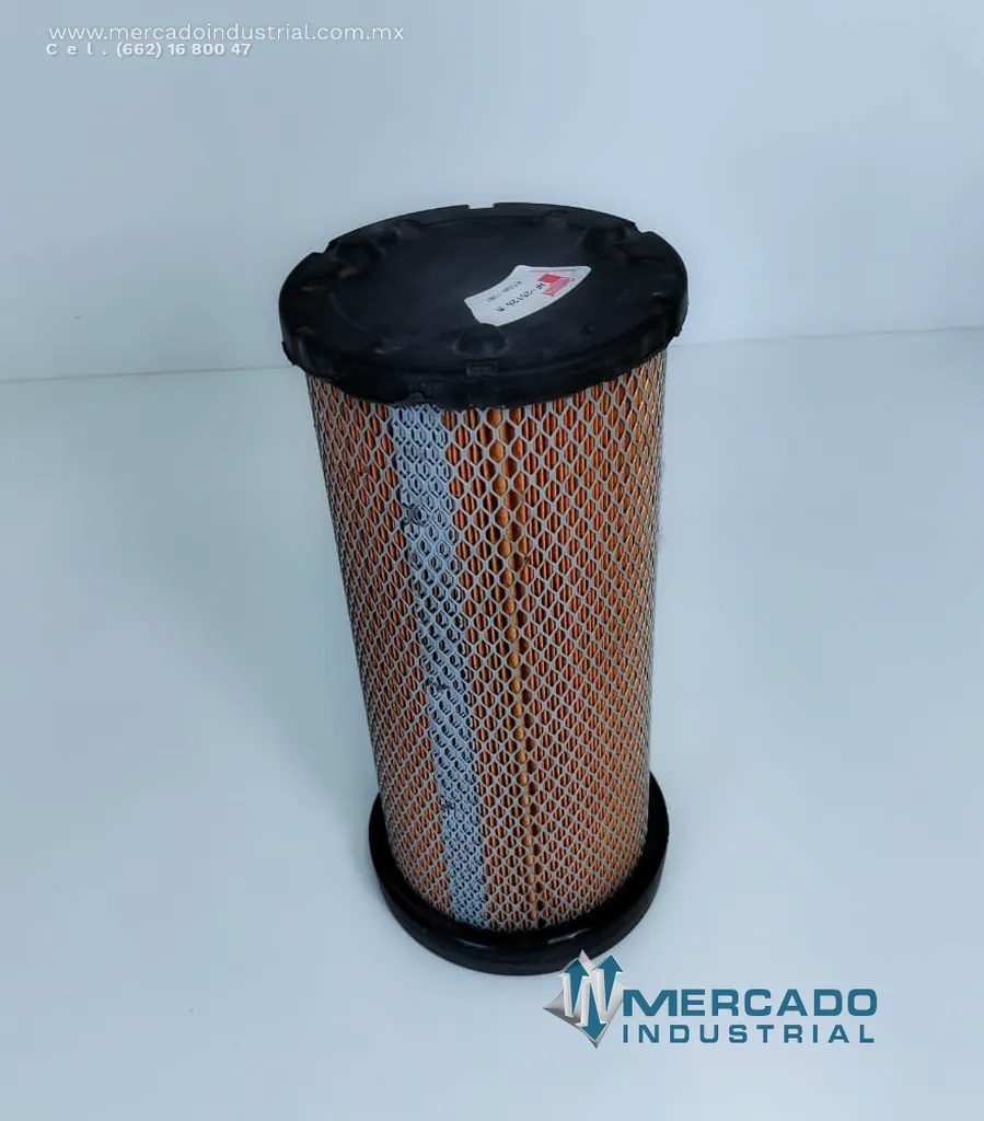 Filtro de aire modelo AF-25126M marca FLEETGUARD
