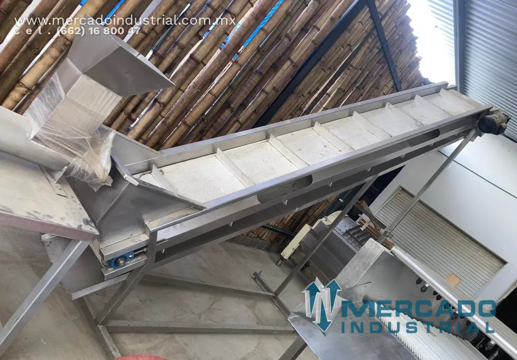 Elevador jirafa marca MAQUIACERO INOX