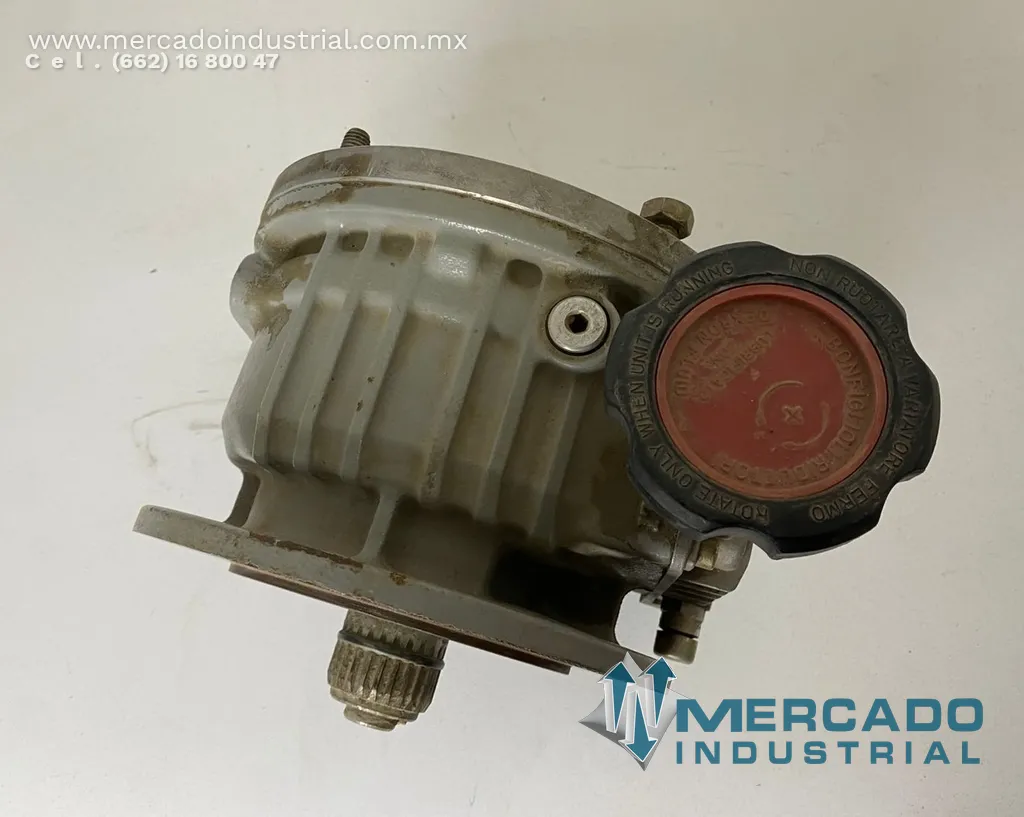 Reductor 190/1000 RPM tipo V 1 F D19 P80 marca Bonfiglioli