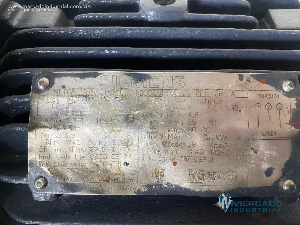 Motor eléctrico trifásico 3 HP 4 polos 1740 RPM marca Siemens