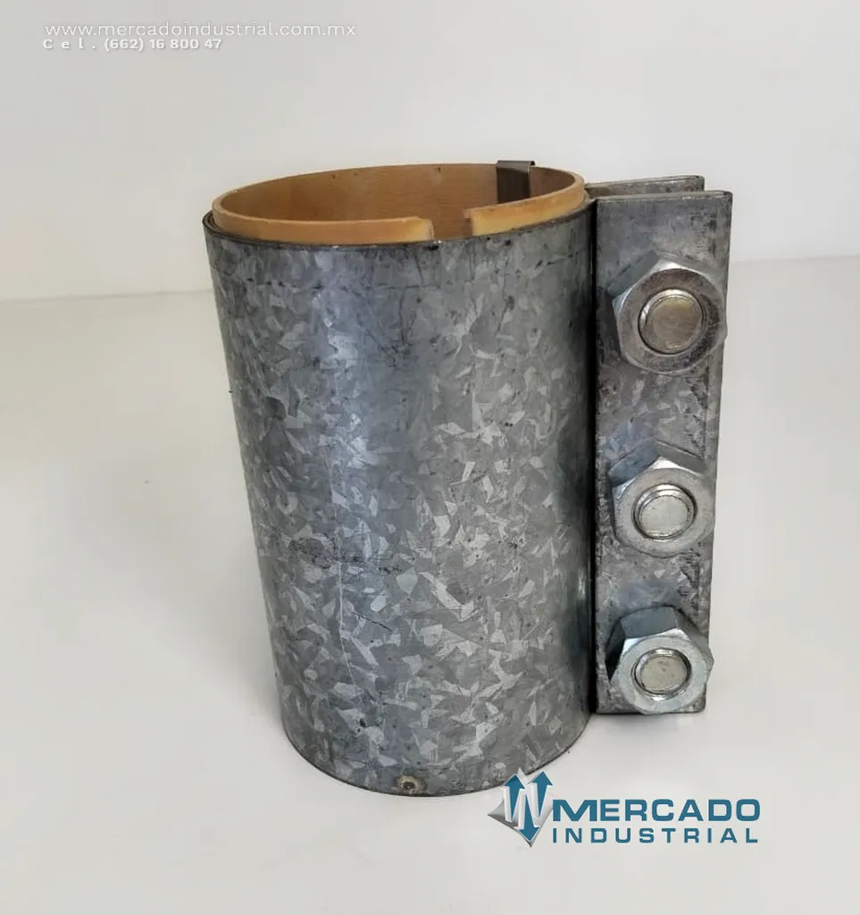 Acoplador de tubería de acero galvanizado 3 1/2'' marca METFLO