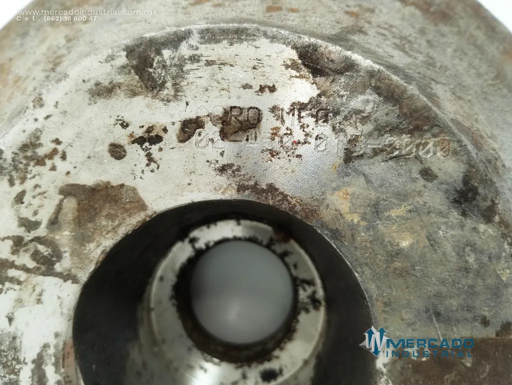 Manto de trituradora de cono 9 3/4'' parte 02-450-015-000 marca MFG