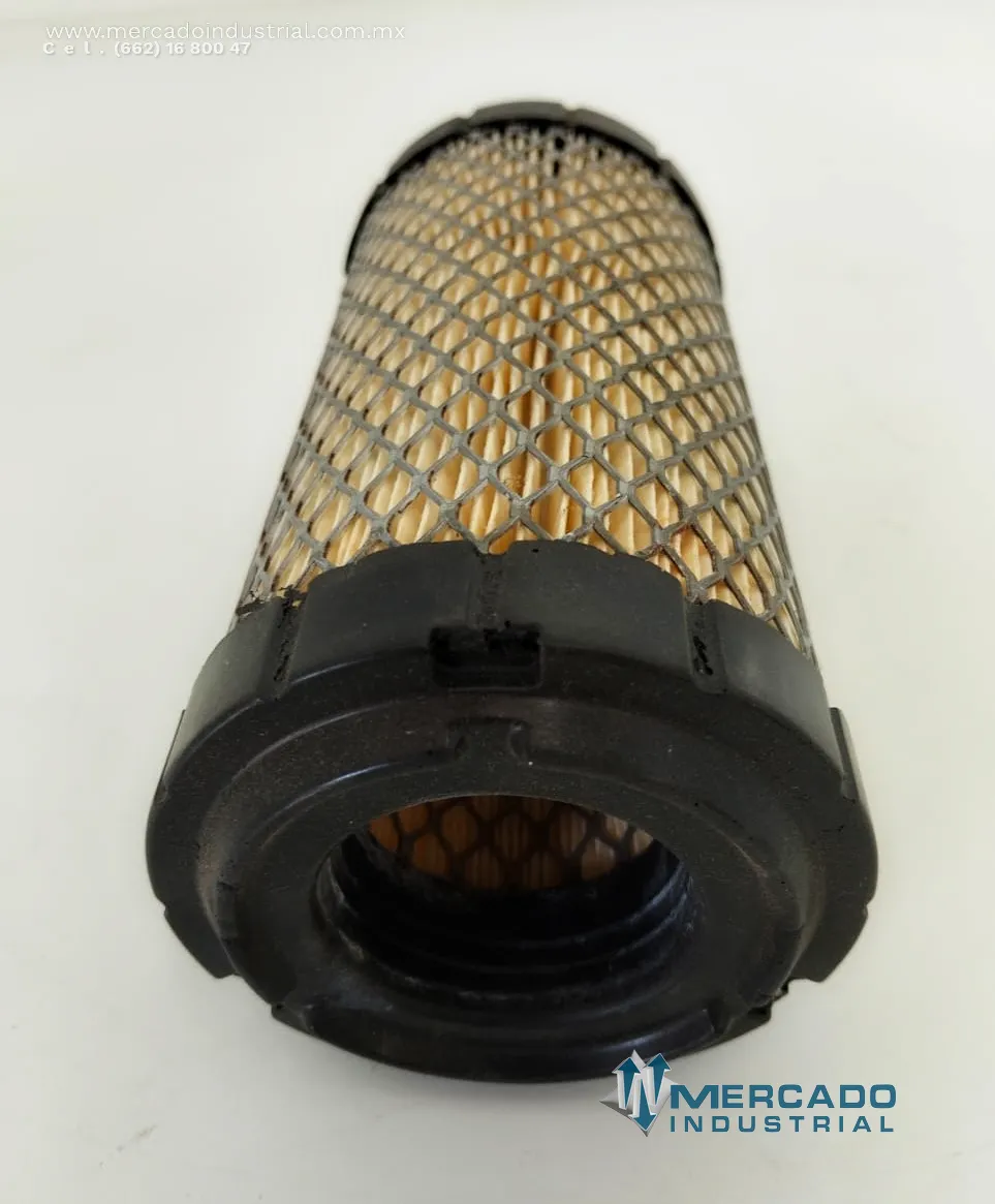 Filtro de aire modelo P822686 marca DONALDSON