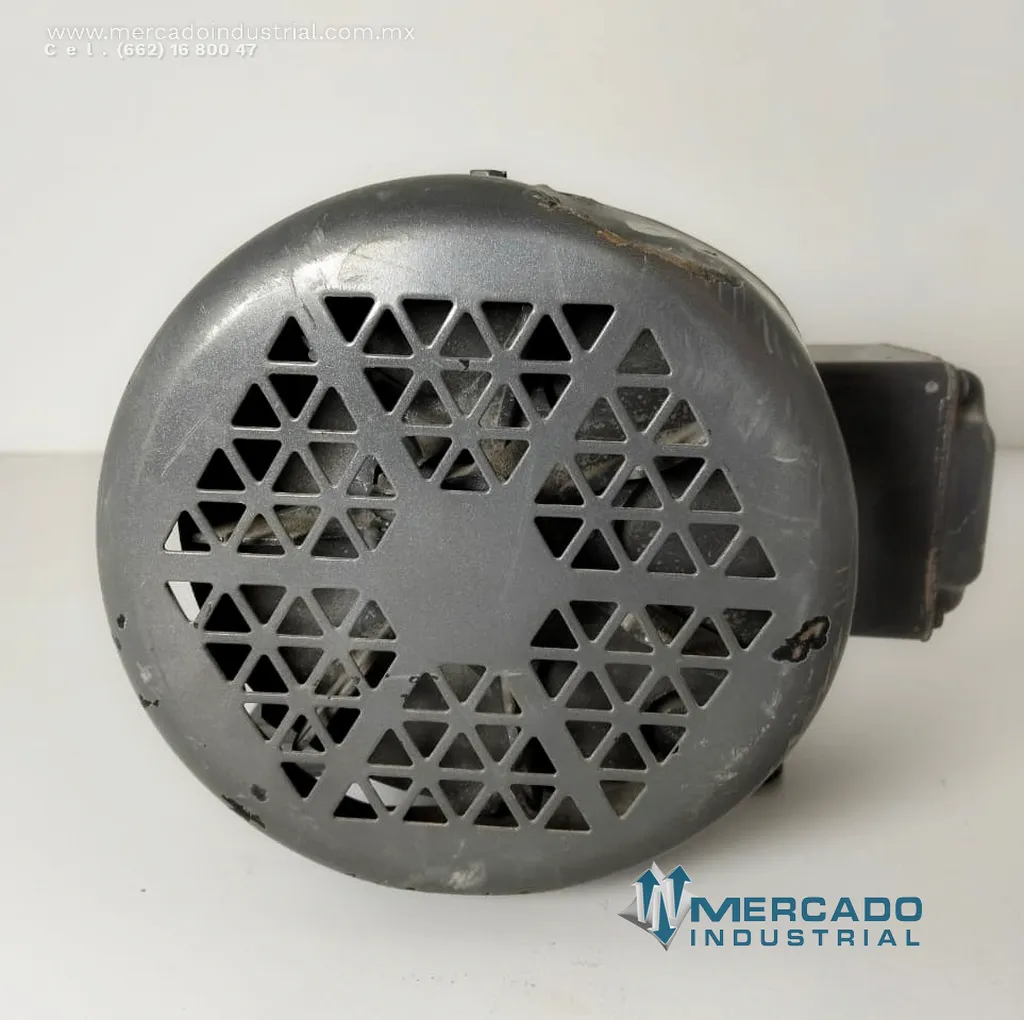 Motor eléctrico trifásico 1/3HP 4 polos 1725 RPM marca Baldor