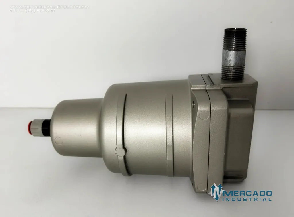 Separador de agua 2200 L/min modelo AMG450C-N04C marca SMC