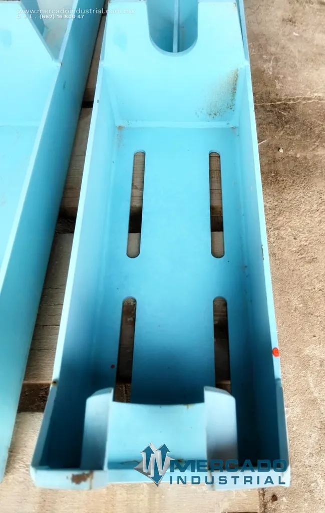 Bracket de ensamblaje 50" parte MP-0205-B marca Mamipa