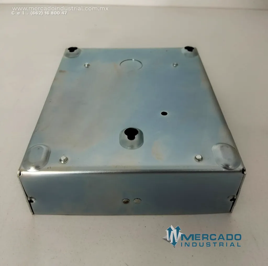 Base de cableado cerrada 120 VAC parte 60-1386-2 marca Fireye