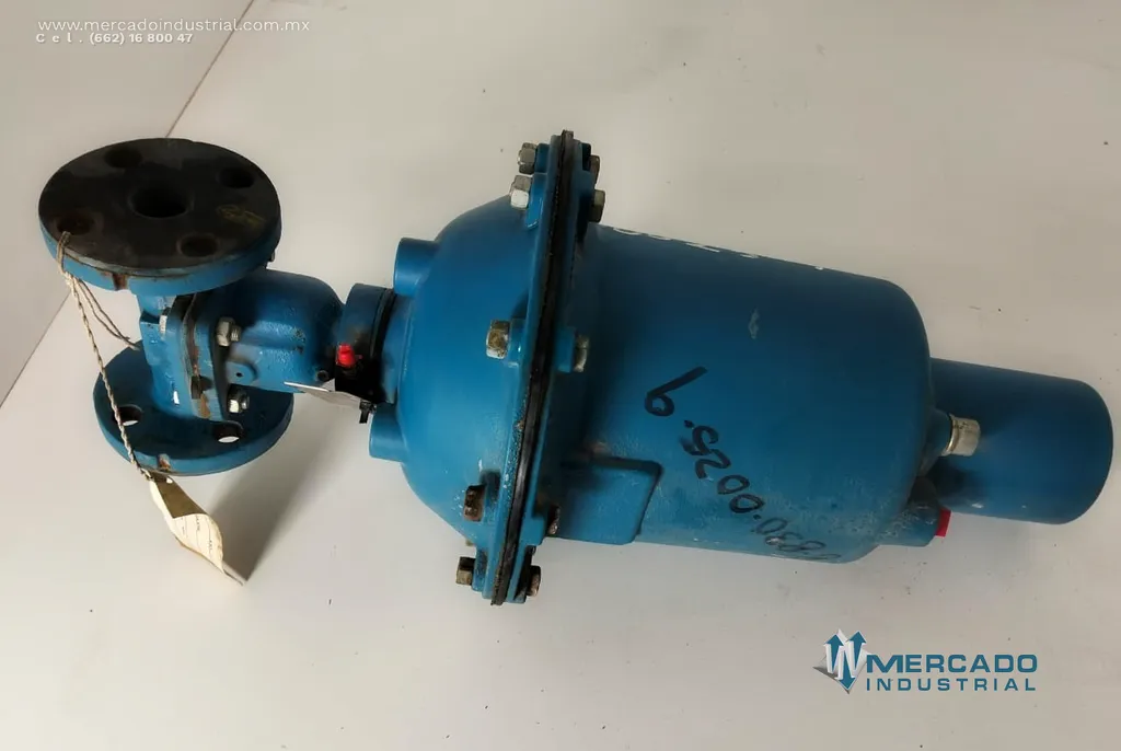 Válvula de diafragma neumática con actuador 1" 85 PSI modelo DIA-FLO marca ITT