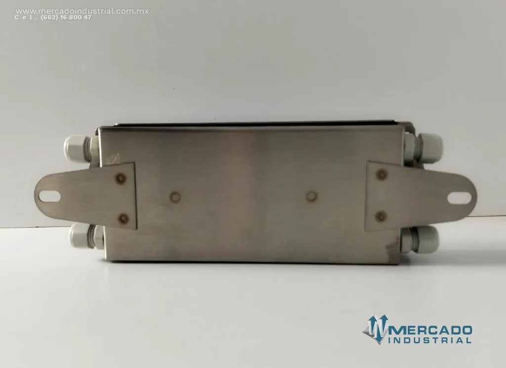 Caja sumadora de celdas de carga modelo AJB641S marca Mettler Toledo