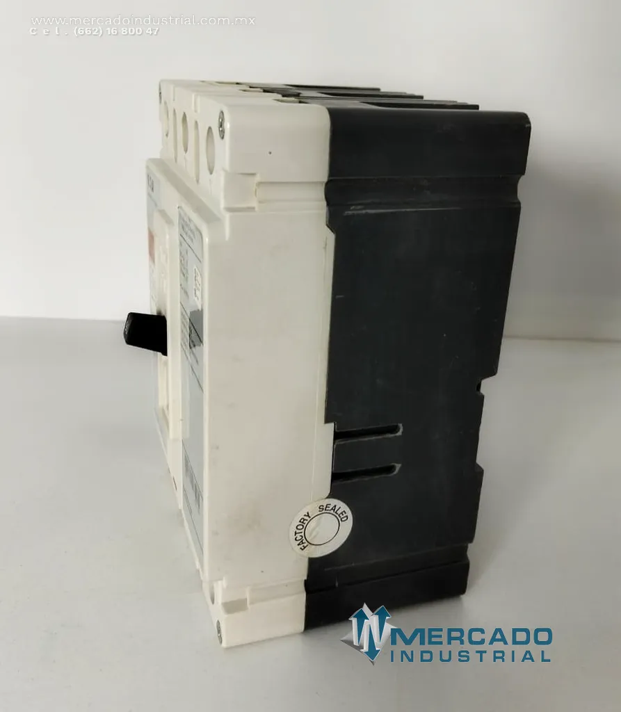 Interruptor automático industrial 90 AMP 480 VAC 3 polos  modelo EHD 14k marca Eaton