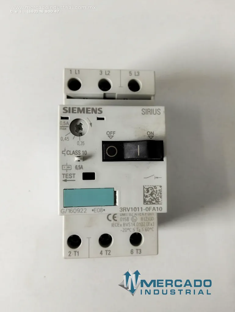 Interruptor guardamotor 0.5 AMP 690 VAC modelo 3RV1011-0FA10 marca Siemens